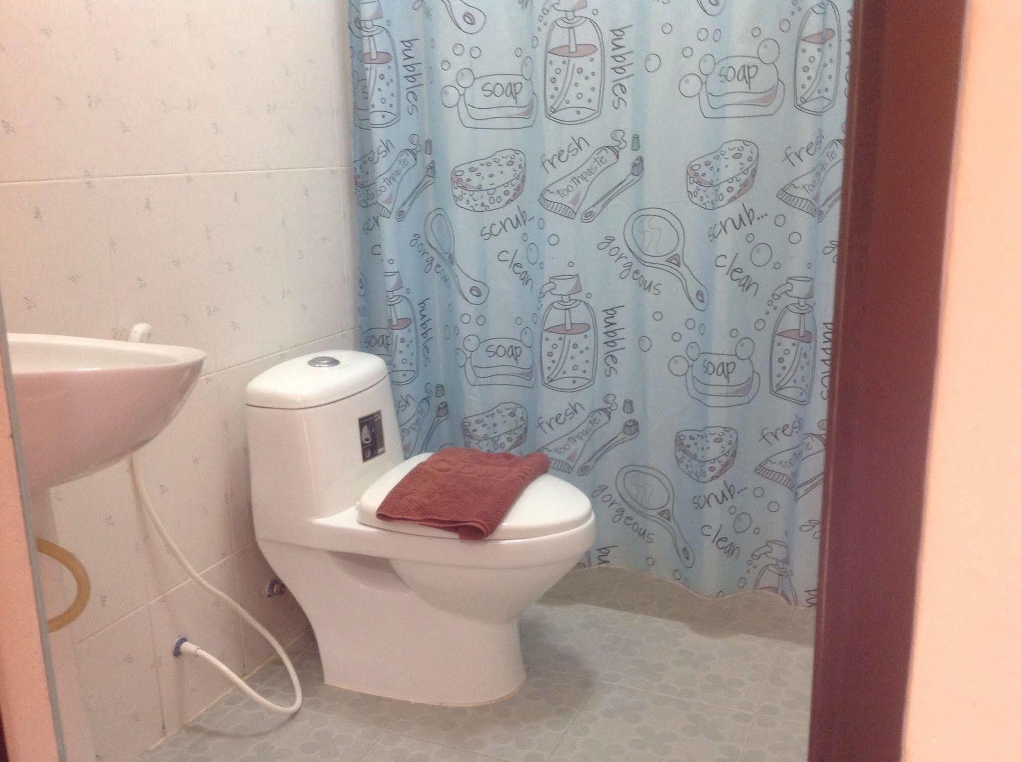 Kantana Apartment Hat Yai Buitenkant foto